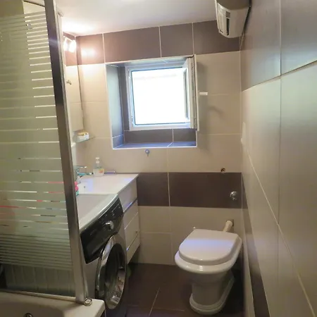 アパート Angie ザダル